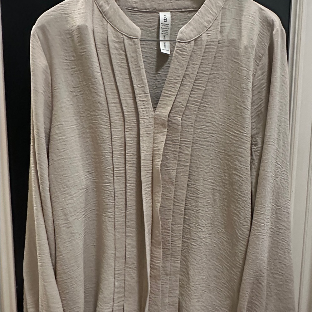 Blooming Jelly Dressy Casual Long Sleeve Pleated Blouse Size XL NWOT